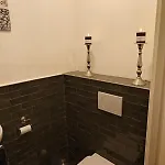 شقة Canal